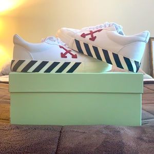 Off-White Vulcanized Low Top Sneaker